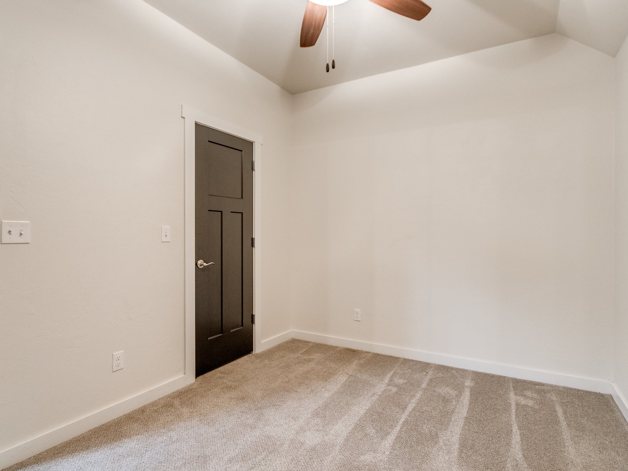 Third Bedroom with en suite bathroom